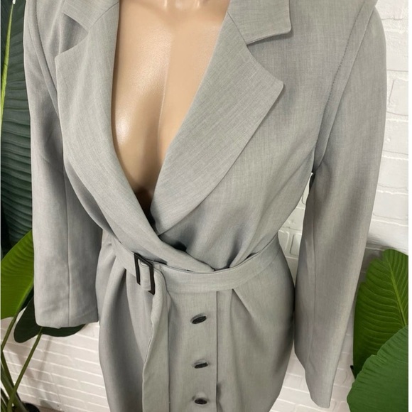 Vetta the belted blazer dress grey multi way sleeveless jacket Like New - Picture 5 of 9